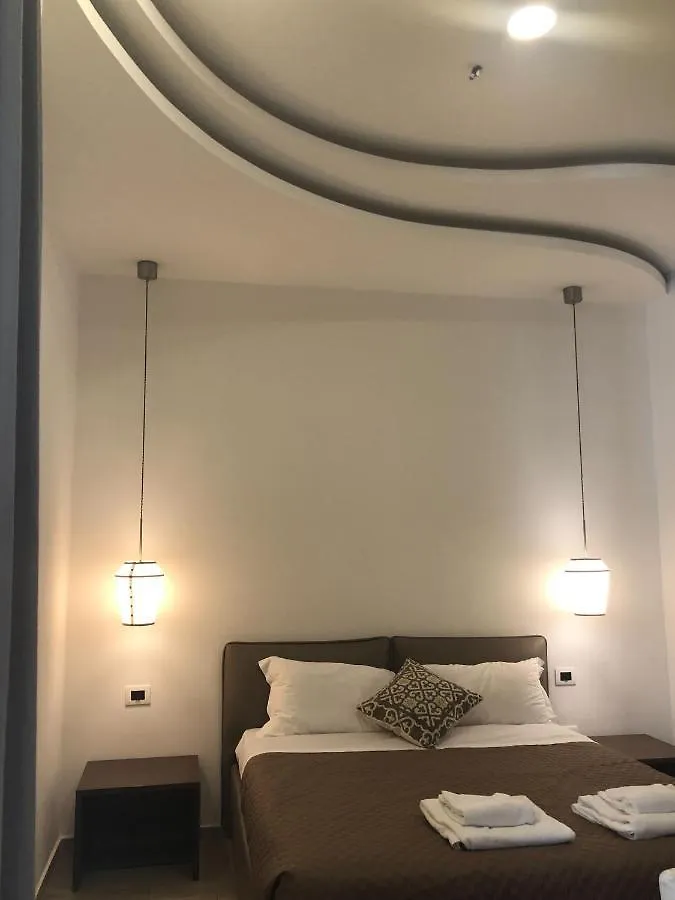 Maison Maneli Rome